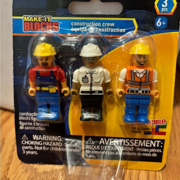 Nwt Make-It Blocks Figures Construction Crew Set 3 Compatible Figures - Picture 2 of 4